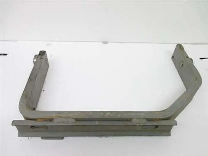 NEW WHIRLWIND YOKE ASSEMBLY - 212 UNIVERSAL LH OR RH