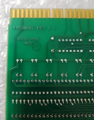 USED Universal Instruments Corporation 41035401-C