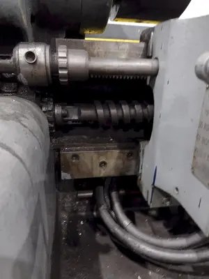 15" X 32" MANNAIONI MAN-AU-CYCLE THREADING LATHE, 4" HOLE: STOCK #16992