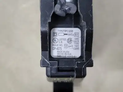 USED SQUARE D QOB115