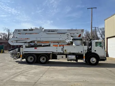 Used 2017 EVERDIGM ECP38CX Concrete Pumps Colorado US | Concrete Pump Depot #1393952