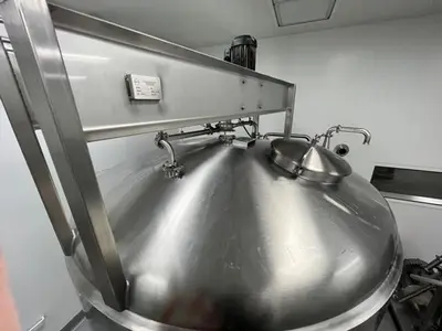 USED JACKETED  MIXING 1600  GALLON