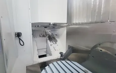 2014 HAAS UMC-750 Universal Machining Centers | Clark Machinery Sales, LLC (4)