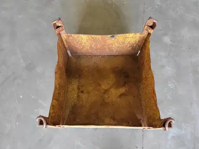 30in. x 30in. Material Lifting Basket, Steel