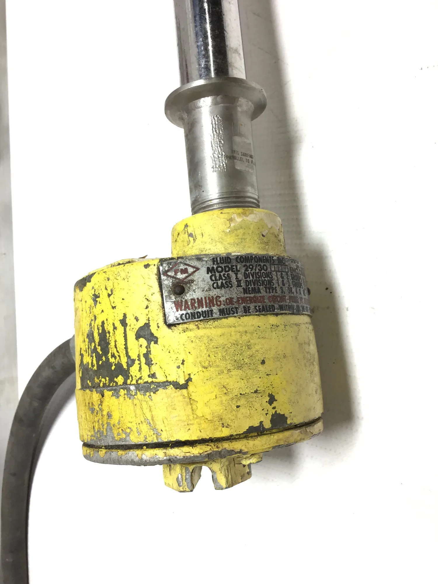Fluid Components Inc 29/30 – 705030D Flow Switch Nema Type 3/3R/4 & 4X
