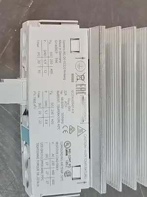 USED Siemens 3RF2330-1AA45 SIRIUS Relay Module, 22A
