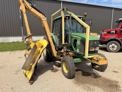 USED JOHN DEERE L06330H659679
