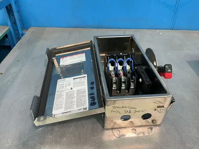 Used SCHNEIDER ELECTRIC VH321DSGL Switchgears Ohio US | HGR 24 #1272602