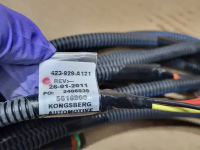 USED KOMATSU 423-929-A121
