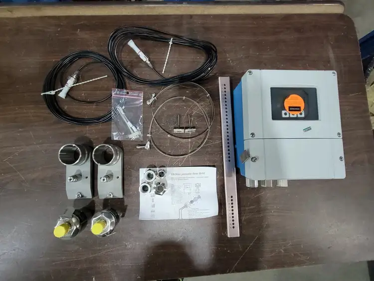 Used ENDRESS+HAUSER 90WA1-BB1A20RCBAAA Parts (Hydraulics and Pneumatics) British Columbia CA | Lenmark #259192