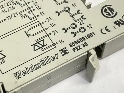 USED PHOENIX CONTACT RELAY 2961192 W/ WEIDMULLER 8536691001