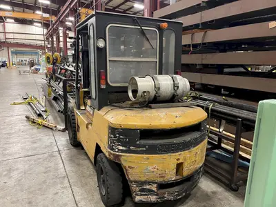 USED CATERPILLAR GLP40
