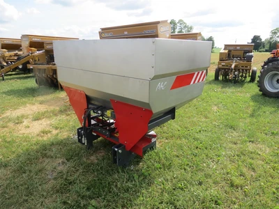 New | in-Stock 2026 BMC SYNTRA 1500 Broadcast Spreaders Pennsylvania US | Zimmerman Farm Service #1410172
