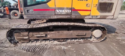 USED 2025 VOLVO EC210EB