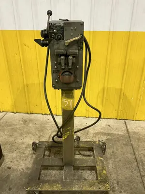 USED DOALL DBW-15 P1SHEAR WELDERGRINDERPHASE 1VOLTS 240