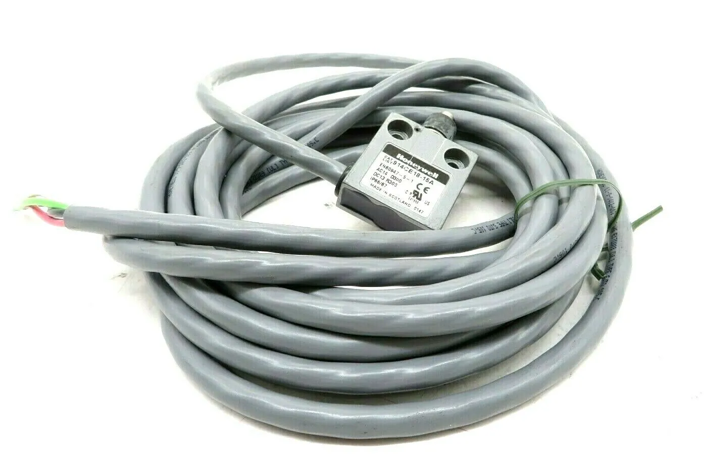 NEW HONEYWELL 914CE18-15A LIMIT SWITCH EN60947–5-1 914CE1815A