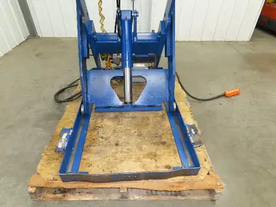 Used VESTIL _UNKNOWN_ Misc Lifts Indiana US | Arrow Industrial #1408599