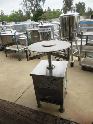 Table, Accumulation, 20", S/st, 1/4 HP, #C742337