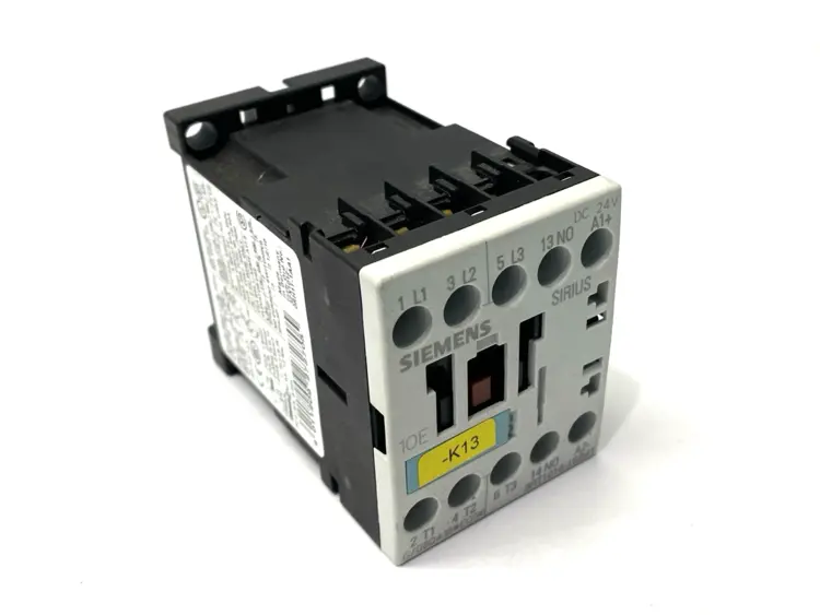 Used Siemens SIRIUS Contactor 3-Pole 4kW 400V PLC Contactors Michigan US | Maverick Industrial Sales #1402009