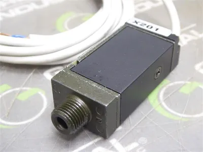 SMC NIS1000-N01-X201 Pressure Switch 14 - 56 PSI 0.1 to 0.4 MPa New