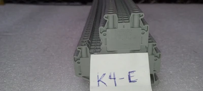 USED Phoenix Contact UTTB-4