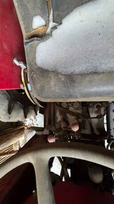 MASSEY FERGUSON 135 Tractor | Iron Listing (33)