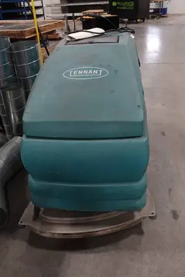 Tennant 5700 Electric Walk Behind Floor Scrubber