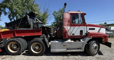 Used 1992 MACK CH600 Conventional trucks New York US | Proxy Equipment #1425986