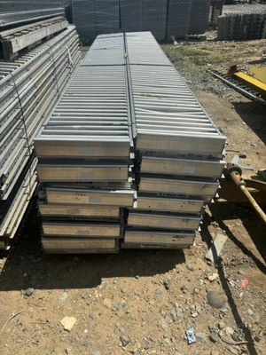Unex Span Track 14″ x 144″ Gravity Roller Conveyor Flow Racking Conveyor