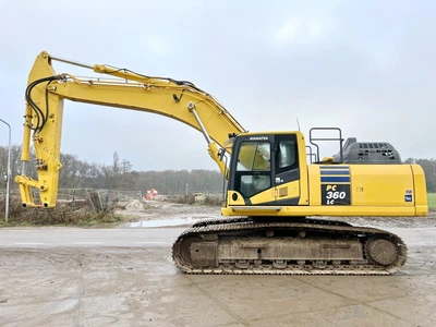 USED 2023 Komatsu PC360LC-11