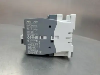 ABB A30-30-10 Contactor, 1000V 65A A30. 4B-38