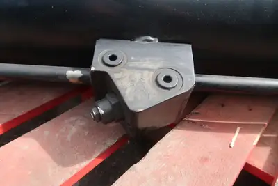 Hydraulic Cylinder - Bore: 6", Stroke: 28"