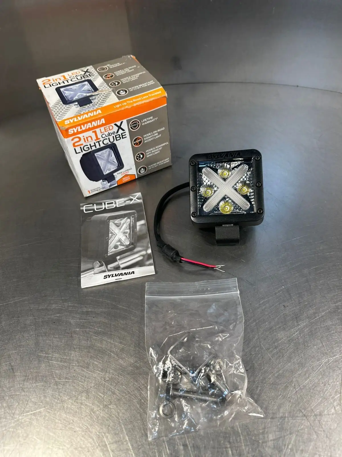 Sylvania 2-in-1 LED Cube X Light 1800 Lumens Spot Light (5.3.3)