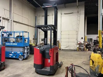 Used 2017 RAYMOND 750R45TT Stackers Illinois US | Somerset Equipment Sales #1542903