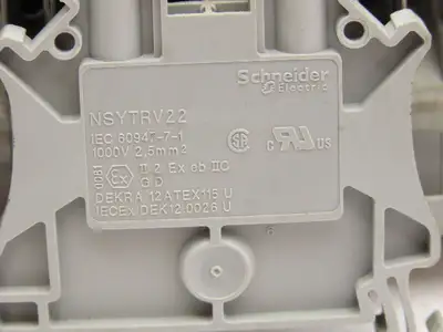 Various Mfr Terminal Block DIN Rail 600V 25A Lot of 95