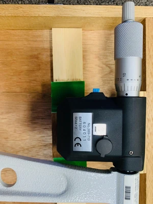USED Mitutoyo 389-713