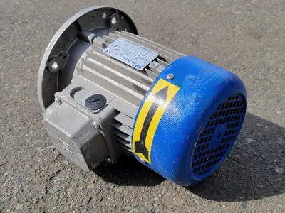USED MOTORI ELETTRICI 80B/2