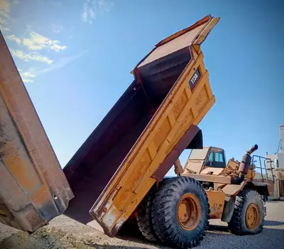 Used 1998 CATERPILLAR 773D Dump trucks Utah US | Proxy Equipment #1385285