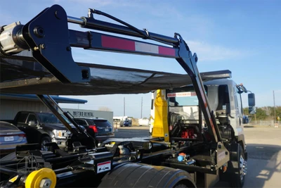 Used 2027 ISUZU FVR Hooklifts & Roll-Offs Texas US | Roll Off Truck World #1491763