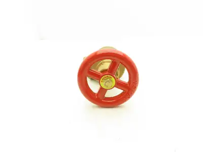 Giacomini 12HO Brass Pressure Reducing Valve 1-1/2" NPT Right Angle