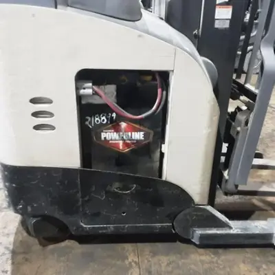 USED 2019 CROWN RR5725-45
