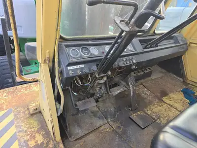 USED CATERPILLAR V200B STR