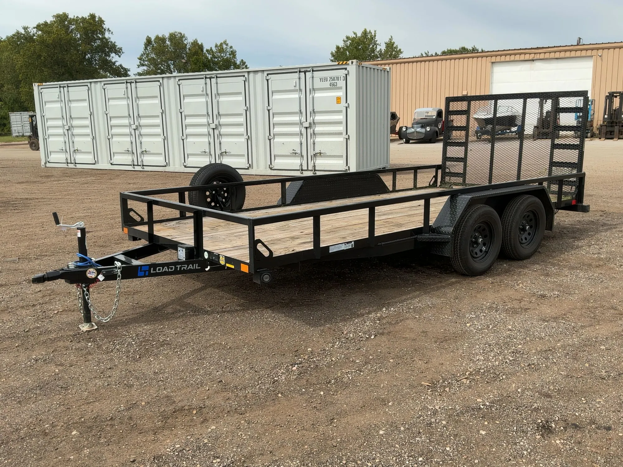 Used 2026 LOAD TRAIL 16' TANDEM AXLE Flatbed Trailers Michigan US | Miedema Asset Management Group #1693361