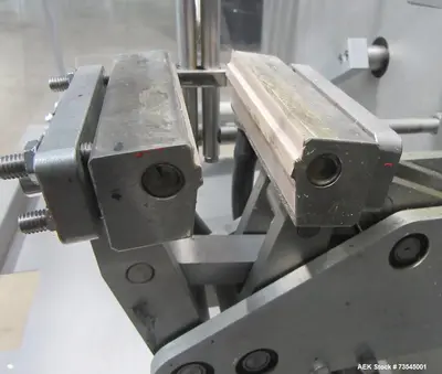 Used EFFYTEC HB 101 Horizontal Form Fill Seal | Aaron Equipment #419947
