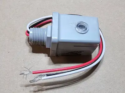 New | in-Stock INTERMATIC K4121C Photoelectric Sensors British Columbia CA | Lenmark #1489026