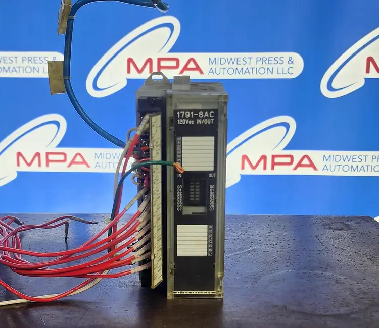 Used ALLEN-BRADLEY 1791-8AC PLC Input & Output Michigan US | Midwest Press and Automation #622192