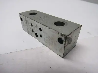New | in-Stock LINCOLN INDUSTRIAL _UNKNOWN_ Valves/Fittings | Arrow Industrial #627048
