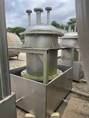200 gal stainless steel tank