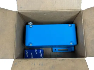 NEW HONEYWELL / MICRO-SWITCH FE-G4B CONTROL FEG4B