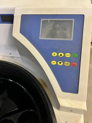 Refrigerated Isolate Centrifuge -20 C Degrees FR8-B12 (Old Model CRV-80B)